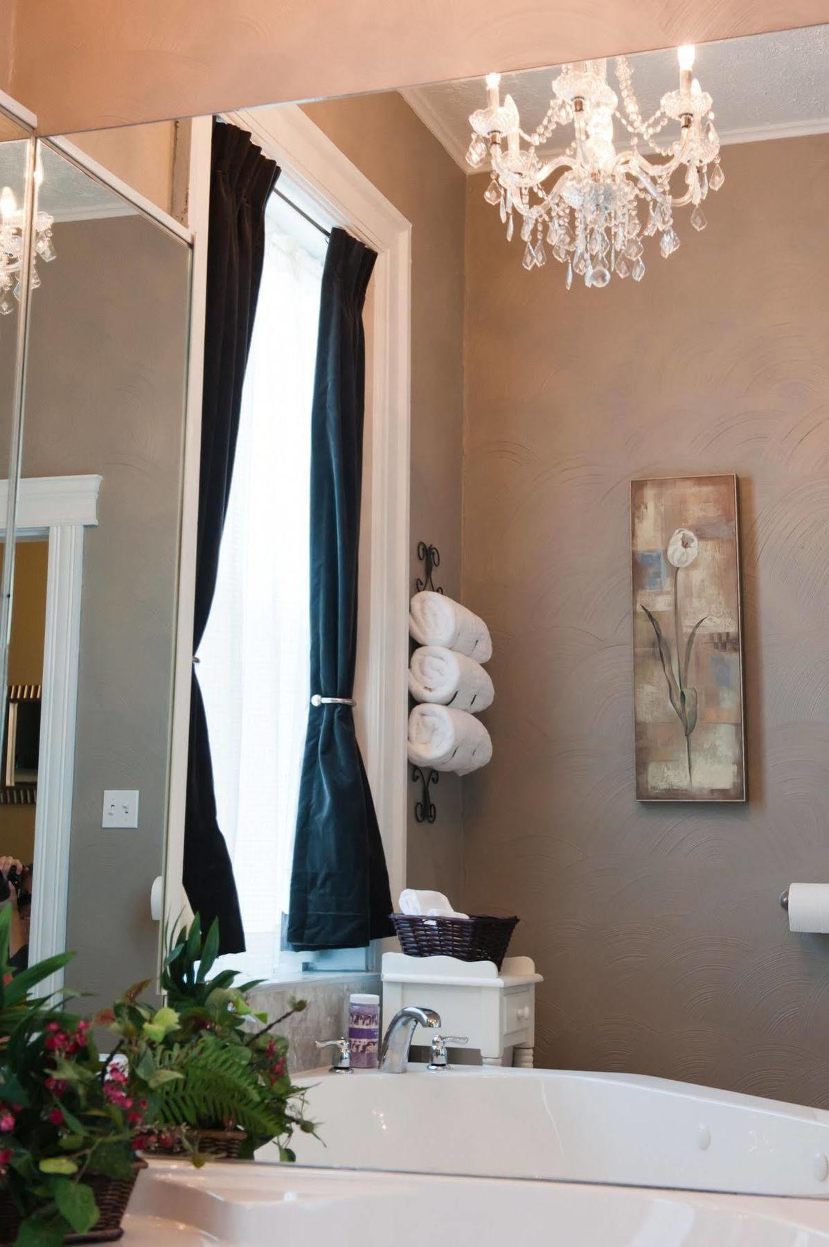 Beacon Hotel ออสวีโก ภายนอก รูปภาพ