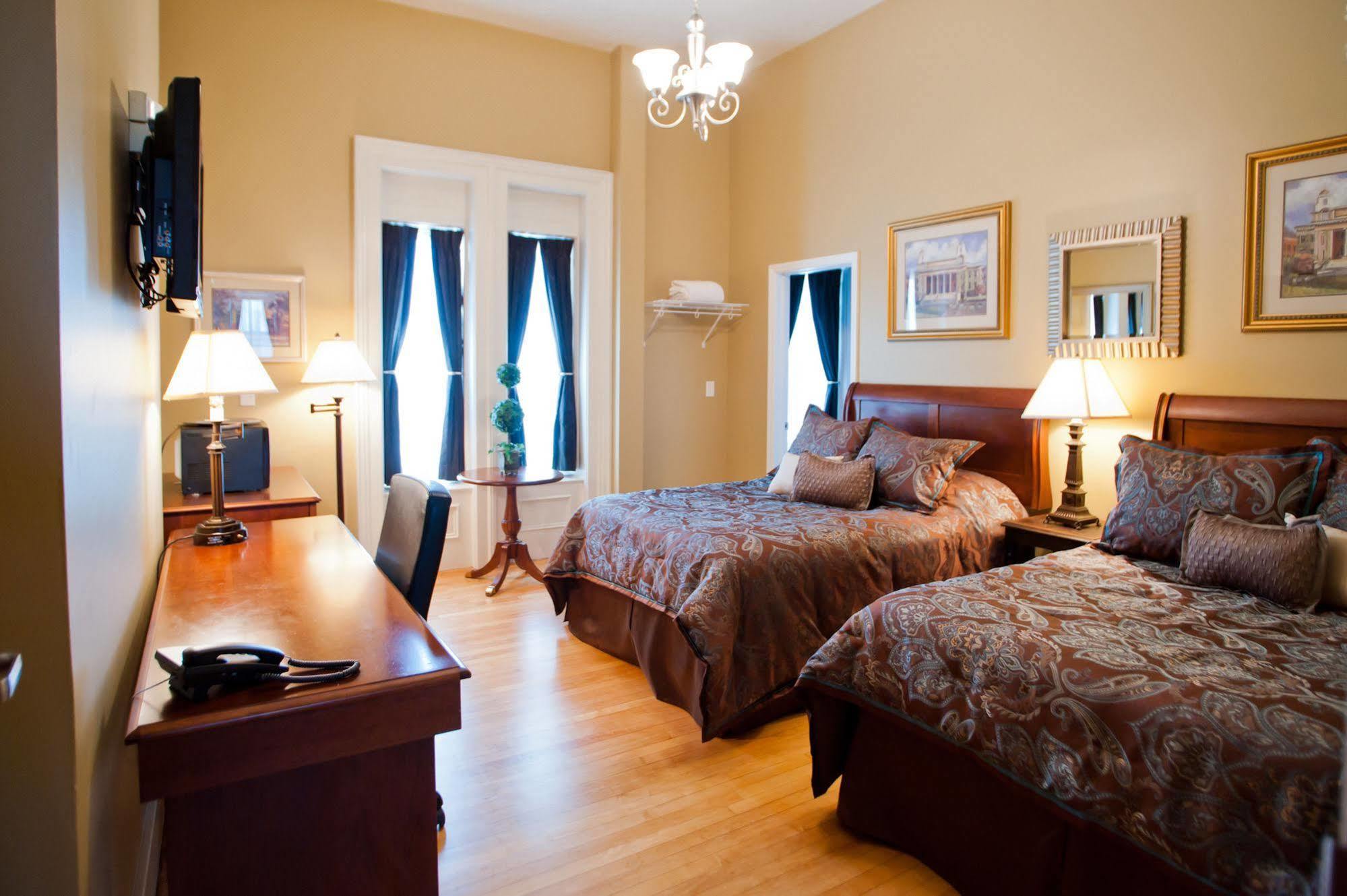 Beacon Hotel ออสวีโก ภายนอก รูปภาพ